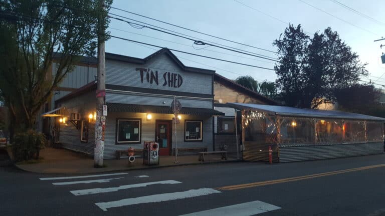 Tin Shed Garden Cafe